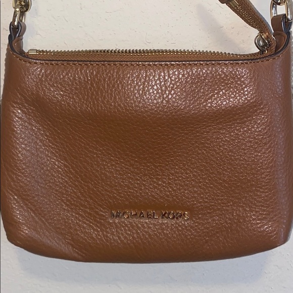 Purse - Picture 1 of 2